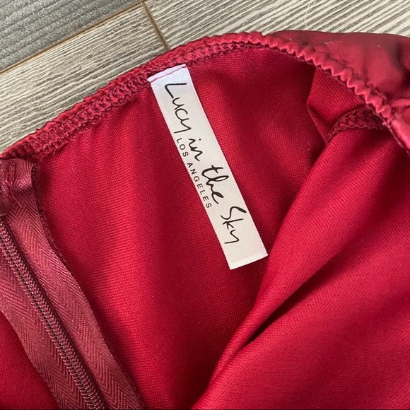 Lucy in the Sky “Leslie Satin Slit Set” 🥀 - Picture 3 of 3